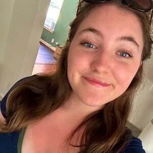 Meet your Posher, Zoë